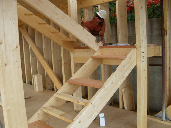 Treppe aus Holz