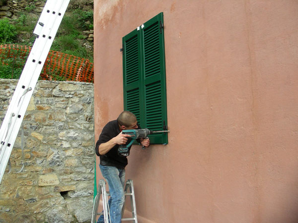 Fensterlden aus Holz